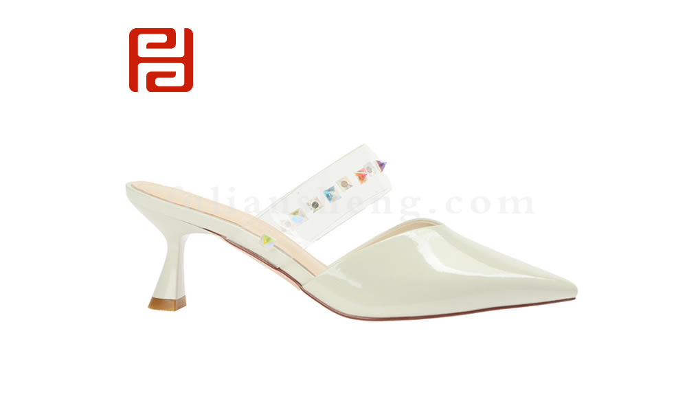 福連升夏女外穿一字帶女鞋 時尚中跟性感涼拖鞋圖片