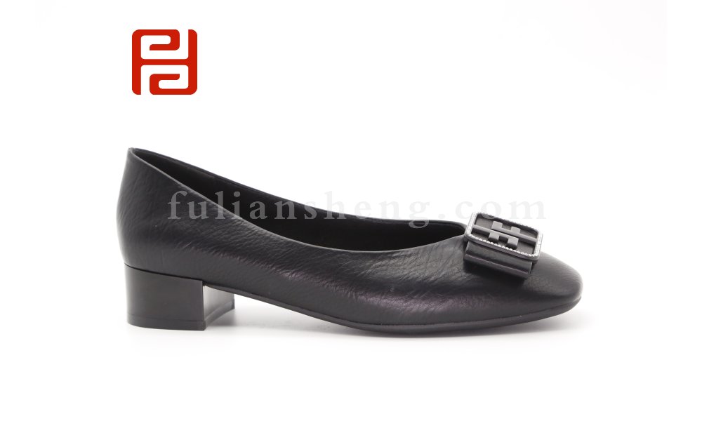 百搭時尚秋季單鞋女休閑小香風(fēng)方頭淺口女鞋棉麻舒適圖片