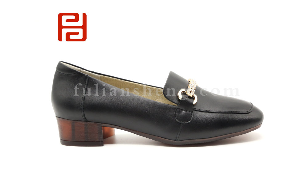 福連升時尚淺口休閑鞋女鞋扣飾粗跟樂福鞋單鞋圖片