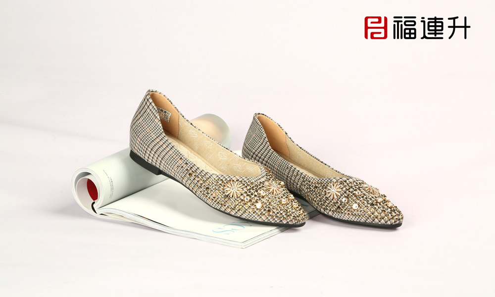 福連升民國風格子布單鞋女鑲鉆淺口尖頭鞋平底瓢鞋(圖1)
