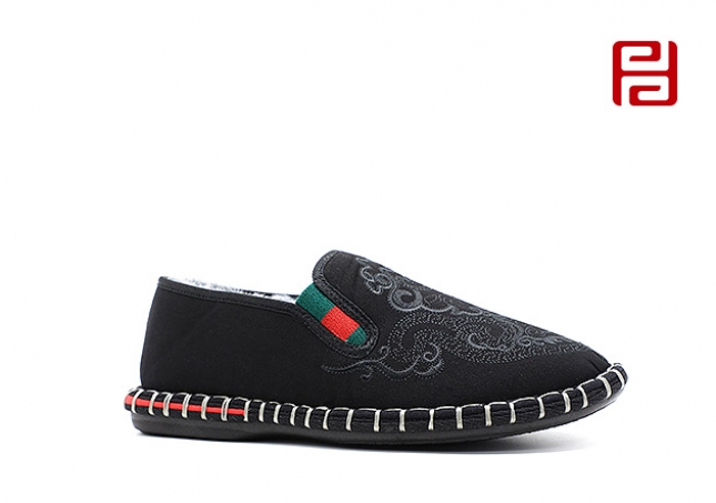 福連升冬季新款中國風(fēng)尚老北京布鞋時(shí)尚國粹中國風(fēng)休閑鞋