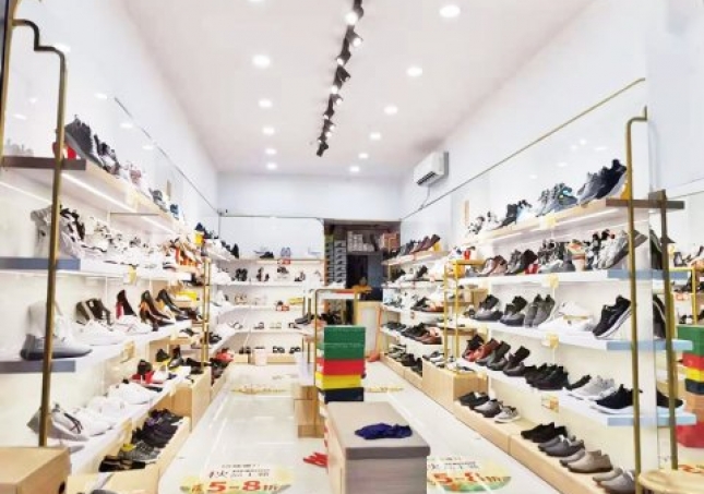 賀：福連升休閑鞋品牌四川攀枝花仁和新街店正式開業(yè)！