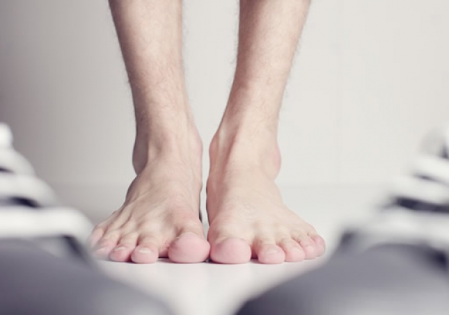 腳上長繭就是因為穿不合腳的鞋子！