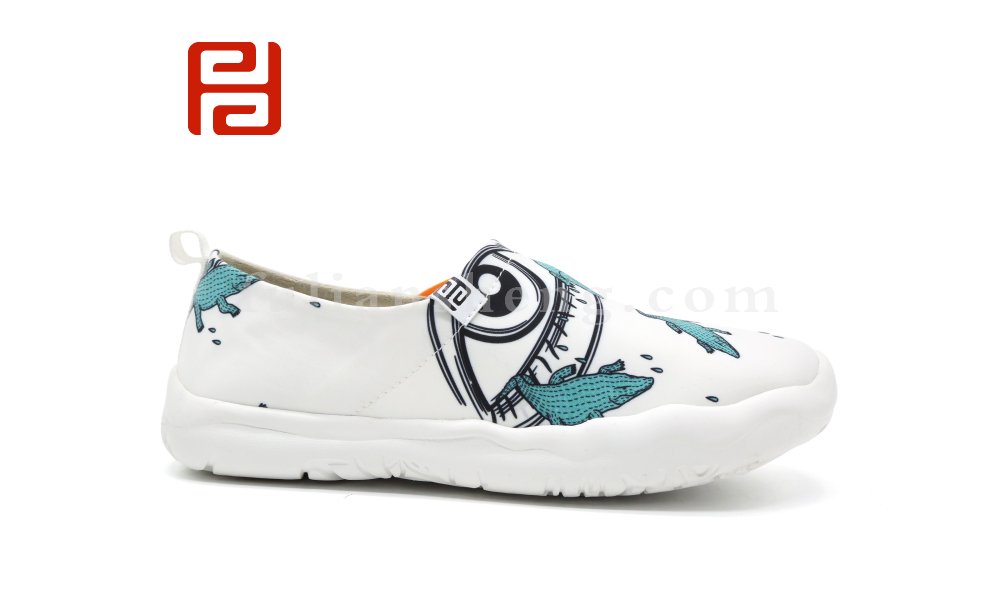 福連升休閑鞋女鞋單鞋時(shí)尚休閑小布鞋印花個(gè)性鞋子